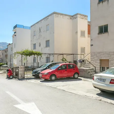 Apartment With A Parking Space Stobrec, - 23476